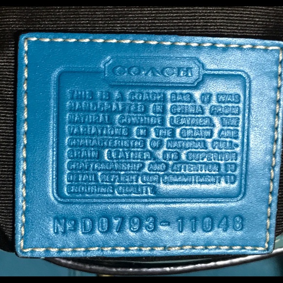 Coach Hampton - Large - Picture 4 of 6